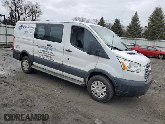 2018 Ford Transit z VIN 1FTYR1ZM7JKB17391, wystawiony jako Copart lot #46845195 z przebiegiem 170 533 mil mil oraz Szkoda całkowita • Salvage title. Historia ofert i sprzedaży dostępna na DreamBid. Obrazek 4.