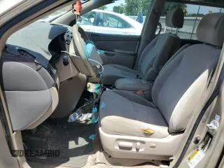 2005 Toyota Sienna CE с VIN 5TDZA23C25S226700, выставлен на аукционе Copart как лот 57283795 с пробегом 225 570 миль миль и Списание • Salvage title. История ставок и продаж доступна на DreamBid. Изображение 7.