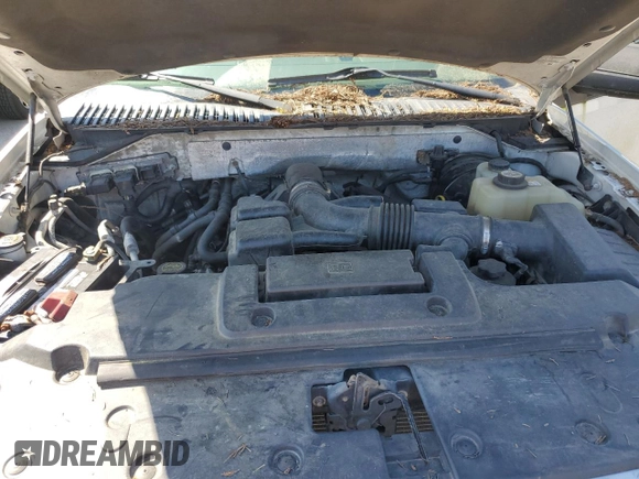 2008 Ford Expedition Eddie Bauer with VIN 1FMFU18538LA54905, listed as a Copart auction lot 52611325 with 210,973 mi miles and Clean title. Bid and sale history available at DreamBid. Image 12.