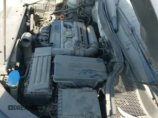 2009 Volkswagen Tiguan S with VIN WVGAV75N29W003913, listed as a IAAI auction lot 43018797 with 147,904 mi miles and . Bid and sale history available at DreamBid. Image 14.