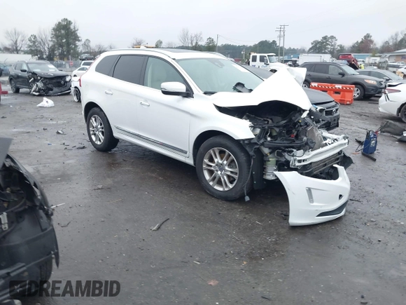 2015 Volvo XC60 T5 Drive-E Premier Plus with VIN YV440MDC9F2562227, listed as a IAAI auction lot 41113295 with 78,976 mi miles. Bid and sale history available at carsss.com. Image 1.