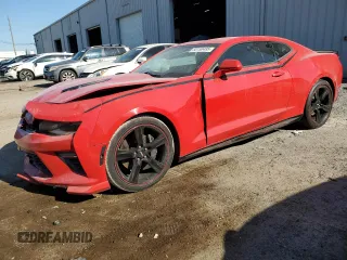 2016 Chevrolet Camaro 2SS z VIN 1G1FH1R72G0133919, wystawiony jako Copart lot #50150495 z przebiegiem 71 499 mil mil oraz Szkoda całkowita • Salvage title. Historia ofert i sprzedaży dostępna na DreamBid. Obrazek 1.