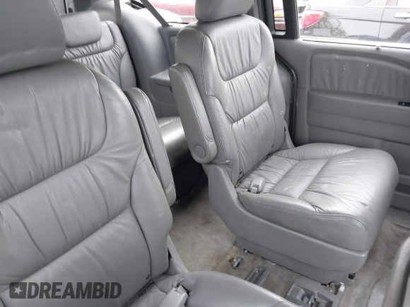 2008 Honda Odyssey EX-L with VIN 5FNRL38758B016872, listed as a IAAI auction lot 42094462 with 183,384 mi miles. Bid and sale history available at carsss.com. Image 8.