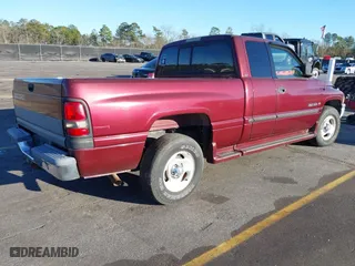 2001 Dodge Ram 1500 with VIN 1B7HC13Z81J249149, listed as a IAAI auction lot 41336669 with 322,695 mi miles. Bid and sale history available at carsss.com. Image 4.