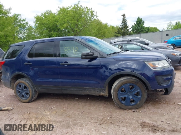 2016 Ford Police Interceptor Utility z VIN 1FM5K8AR2GGA28729, wystawiony jako IAAI lot #42318398 z przebiegiem 231 620 mil mil oraz . Historia ofert i sprzedaży dostępna na DreamBid. Obrazek 13.