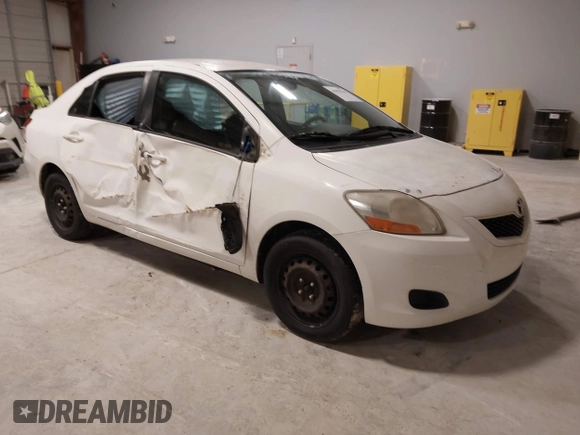 2009 Toyota Yaris with VIN JTDBT903994054207, listed as a IAAI auction lot 41991534 with 176,820 mi miles. Bid and sale history available at carsss.com. Image 1.