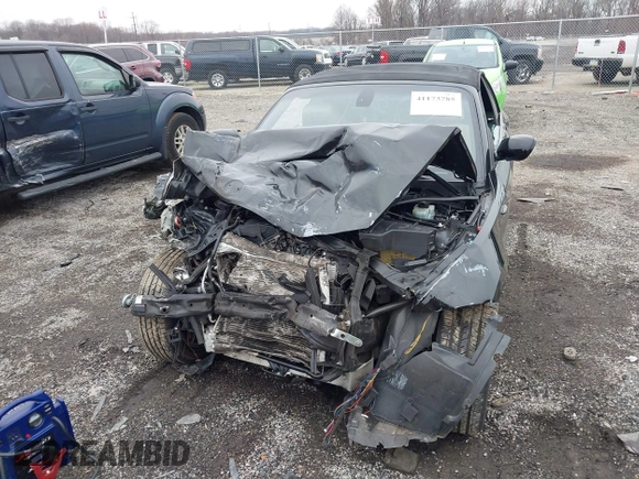 2011 BMW 1 Series 128i with VIN WBAUN1C5XBVH82457, listed as a IAAI auction lot 41173785 with Not provided miles and . Bid and sale history available at DreamBid. Image 6.