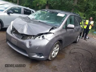 2015 Toyota Sienna LE AAS with VIN 5TDKK3DC8FS632906, listed as a IAAI auction lot 42533867 with 128,980 mi miles and . Bid and sale history available at DreamBid. Image 17.