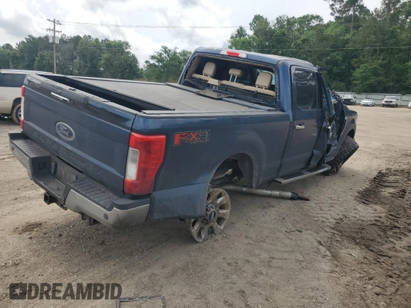 2017 Ford F-250 Lariat z VIN 1FT7W2BT4HEB74233, wystawiony jako Copart lot #55230605 z przebiegiem Nie podano mil oraz Szkoda całkowita • Salvage title. Historia ofert i sprzedaży dostępna na DreamBid. Obrazek 3.