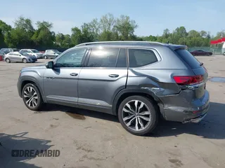 2021 Volkswagen Atlas SEL Premium R-Line с VIN 1V2FR2CA2MC503869, выставлен на аукционе IAAI как лот 42142193 с пробегом 89 553 миль миль и . История ставок и продаж доступна на DreamBid. Изображение 14.