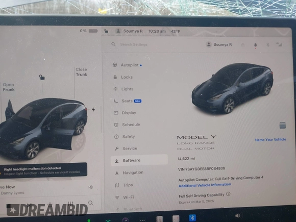 2024 Tesla Model Y Long Range with VIN 7SAYGDEE8RF084936, listed as a IAAI auction lot 41615104 with 14,622 mi miles. Bid and sale history available at carsss.com. Image 7.