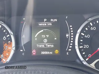 2017 Jeep Renegade Latitude with VIN ZACCJABB6HPE57027, listed as a IAAI auction lot 42561087 with 39,564 mi miles and . Bid and sale history available at DreamBid. Image 7.