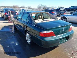2002 Acura TL Type S with VIN 19UUA56802A011202, listed as a IAAI auction lot 41640081 with 276,419 mi miles. Bid and sale history available at carsss.com. Image 3.