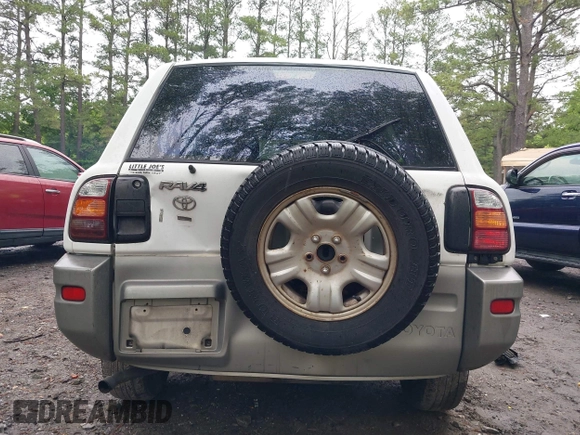 2000 Toyota RAV4 with VIN JT3GP10V0Y0051638, listed as a IAAI auction lot 42374740 with 270,258 mi miles and . Bid and sale history available at DreamBid. Image 6.