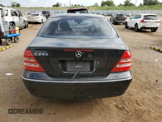 2003 Mercedes-Benz C 240 с VIN WDBRF61J03A425151, выставлен на аукционе Copart как лот 62339795 с пробегом 178 441 миль миль и Списание • Salvage title. История ставок и продаж доступна на DreamBid. Изображение 6.