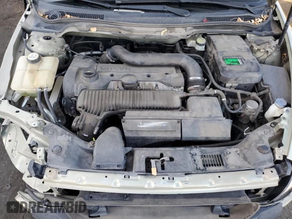 2009 Volvo V50 2.5T R-Design with VIN YV1MJ672692461823, listed as a Copart auction lot 78099044 with 110,331 mi miles and Salvage Title. Bid and sale history available at carsss.com. Image 13.