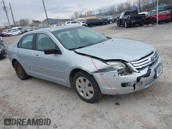 2006 Ford Fusion S with VIN 3FAFP06Z86R214910, listed as a IAAI auction lot 41491738 with 173,131 mi miles. Bid and sale history available at carsss.com. Image 1.
