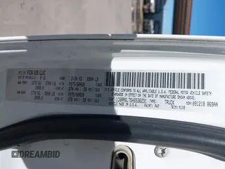 2017 Ram 1500 Lone Star Silver с VIN 1C6RR6LT5HS536231, выставлен на аукционе IAAI как лот 42220205 с пробегом 207 467 миль миль и . История ставок и продаж доступна на DreamBid. Изображение 9.