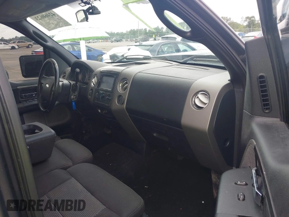 2005 Ford F-150 XLT with VIN 1FTPW14595FB15628, listed as a IAAI auction lot 42460623 with 230,390 mi miles and . Bid and sale history available at DreamBid. Image 5.