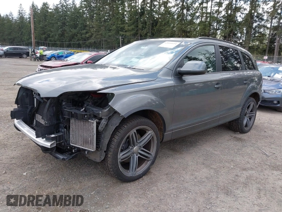 2014 Audi Q7 3.0T S line Prestige with VIN WA1DGAFE9ED005679, listed as a IAAI auction lot 42010534 with 46,235 mi miles. Bid and sale history available at carsss.com. Image 19.
