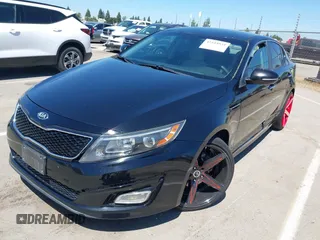 2015 Kia Optima LX z VIN 5XXGM4A76FG507580, wystawiony jako IAAI lot #42544939 z przebiegiem 99 804 mil mil oraz . Historia ofert i sprzedaży dostępna na DreamBid. Obrazek 17.