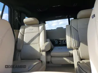 2023 Cadillac Escalade 4WD Premium Luxury z VIN 1GYS4BKL3PR236058, wystawiony jako Copart lot #46817095 z przebiegiem 53 089 mil mil oraz Tytuł czysty. Historia ofert i sprzedaży dostępna na DreamBid. Obrazek 10.
