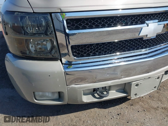 2007 Chevrolet Silverado 1500 LS with VIN 3GCEC13C87G516170, listed as a IAAI auction lot 42163134 with 185,591 mi miles and . Bid and sale history available at DreamBid. Image 19.