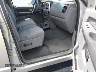 2007 Dodge 1500 SLT with VIN 1D7HU18257S191518, listed as a IAAI auction lot 42108231 with 163,756 mi miles. Bid and sale history available at carsss.com. Image 5.