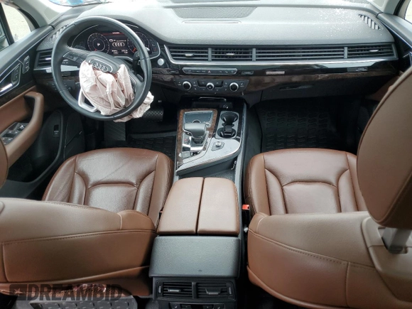 2019 Audi Q7 Premium Plus z VIN WA1LAAF75KD007438, wystawiony jako Copart lot #57358745 z przebiegiem 45 324 mil mil oraz Szkody całkowita. Historia ofert i sprzedaży dostępna na DreamBid. Obrazek 8.