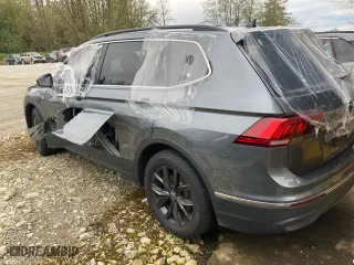 2024 Volkswagen Tiguan SE with VIN 3VV2B7AX2RM123429, listed as a Copart auction lot 50873425 with 0 mi miles and Clean Title. Bid and sale history available at carsss.com. Image 2.