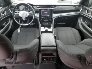 2025 Jeep Grand Cherokee Laredo with VIN 1C4RJHAG1SC278728, listed as a Copart auction lot 45920395 with 3,850 mi miles and Salvage Title. Bid and sale history available at DreamBid. Image 8.