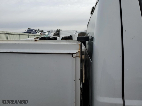 2013 Ford Super Duty F-250 SRW XL with VIN 1FDBF2A69DEA87732, listed as a Copart auction lot 46094455 with 315,323 mi miles and Salvage Title. Bid and sale history available at carsss.com. Image 10.