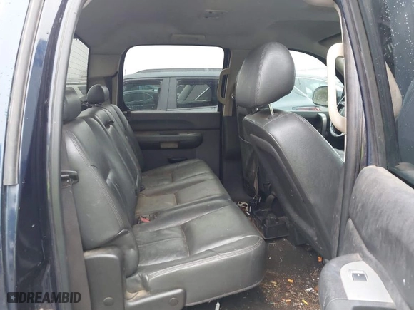 2008 GMC Sierra 1500 SLT with VIN 2GTEC13J981221636, listed as a IAAI auction lot 41439873 with 260,584 mi miles. Bid and sale history available at carsss.com. Image 8.