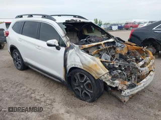 2023 Subaru Ascent Limited z VIN 4S4WMASD1P3441953, wystawiony jako IAAI lot #39995135 z przebiegiem Nie podano mil oraz . Historia ofert i sprzedaży dostępna na DreamBid. Obrazek 1.
