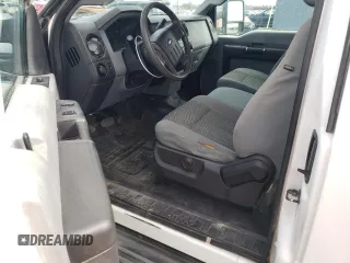 2015 Ford F-250 XLT with VIN 1FT7X2BT1FED59821, listed as a Copart auction lot 46686315 with 81,764 mi miles and Clean title. Bid and sale history available at DreamBid. Image 8.