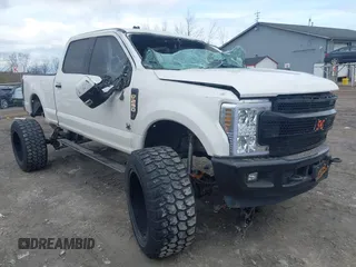 2019 Ford F-250 XL with VIN 1FT7W2B64KEC87892, listed as a IAAI auction lot 42007626 with 53,204 mi miles and . Bid and sale history available at DreamBid. Image 6.