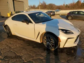 2022 Toyota GR86 with VIN JF1ZNBC1XN8758550, listed as a Copart auction lot 83005594 with 0 mi miles and Non Repairable. Bid and sale history available at carsss.com. Image 4.