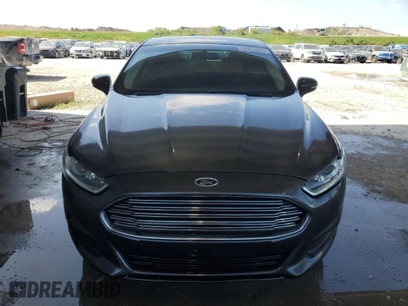 2016 Ford Fusion SE with VIN 3FA6P0H76GR373695, listed as a Copart auction lot 52313285 with 137,366 mi miles and Salvage title. Bid and sale history available at DreamBid. Image 5.