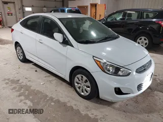 2017 Hyundai Accent SE z VIN KMHCT4AE7HU371226, wystawiony jako IAAI lot #41714784 z przebiegiem 121 339 mil mil oraz . Historia ofert i sprzedaży dostępna na DreamBid. Obrazek 1.