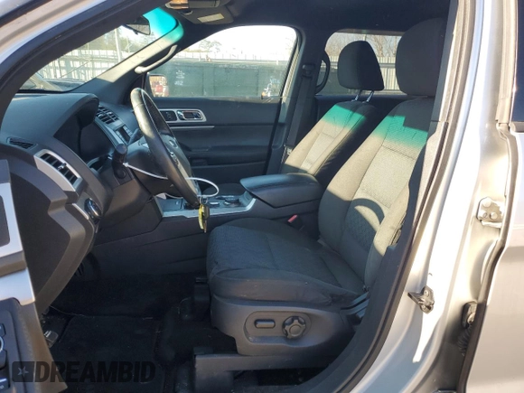 2011 Ford Explorer XLT with VIN 1FMHK8D85BGA74984, listed as a Copart auction lot 45107505 with 193,625 mi miles and Salvage title. Bid and sale history available at DreamBid. Image 7.