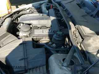 2011 BMW 3 Series 328i with VIN WBADW7C58BE543583, listed as a IAAI auction lot 43207886 with 87,504 mi miles and . Bid and sale history available at DreamBid. Image 19.