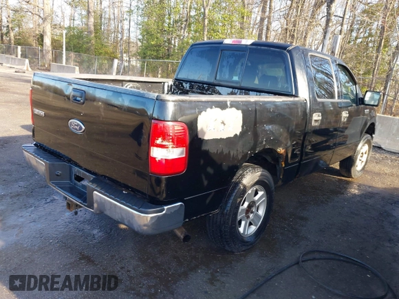 2004 Ford F-150 XLT with VIN 1FTPW14574KC88182, listed as a IAAI auction lot 41864915 with 189,626 mi miles. Bid and sale history available at carsss.com. Image 4.