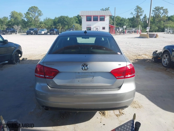 2012 Volkswagen Passat SE with VIN 1VWBH7A38CC066959, listed as a IAAI auction lot 41947804 with 171,738 mi miles. Bid and sale history available at carsss.com. Image 16.