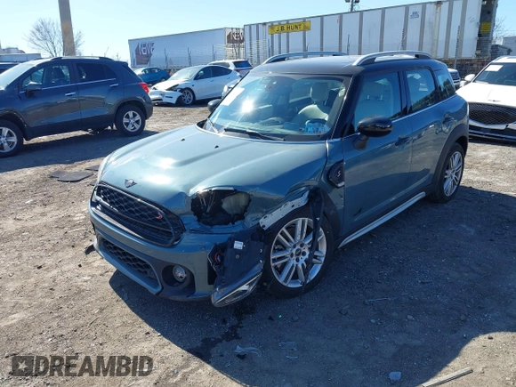 2024 MINI Countryman Cooper S with VIN WMZ83BR07R3R60405, listed as a IAAI auction lot 41882928 with 17,595 mi miles and . Bid and sale history available at DreamBid. Image 6.