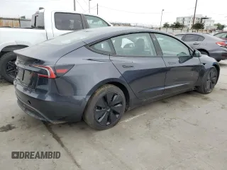 2024 Tesla Model 3 z VIN 5YJ3E1EA6RF773141, wystawiony jako Copart lot #61399385 z przebiegiem 9 245 mil mil oraz Szkoda całkowita • Salvage title. Historia ofert i sprzedaży dostępna na DreamBid. Obrazek 3.