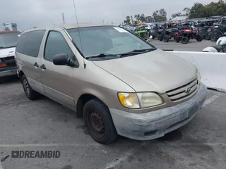 2001 Toyota Sienna CE z VIN 4T3ZF19C51U380958, wystawiony jako IAAI lot #42360270 z przebiegiem 159 815 mil mil oraz . Historia ofert i sprzedaży dostępna na DreamBid. Obrazek 1.
