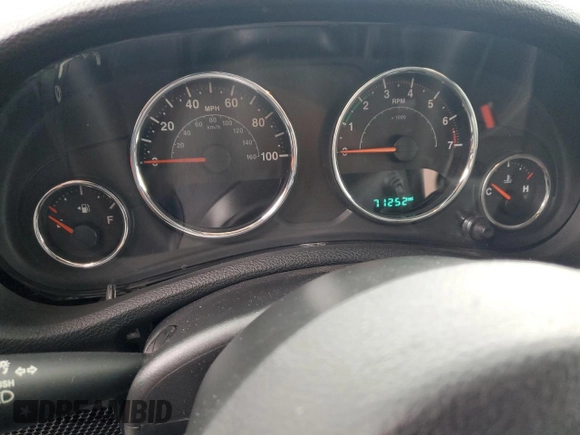 2018 Jeep Wrangler JK Unlimited Sahara with VIN 1C4HJWEG9JL927443, listed as a Copart auction lot 44987485 with 71,252 mi miles and Salvage Title. Bid and sale history available at carsss.com. Image 9.