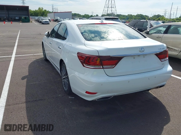 2013 Lexus LS 460 с VIN JTHCL5EF8D5019482, выставлен на аукционе IAAI как лот 42612274 с пробегом 64 972 миль миль и . История ставок и продаж доступна на DreamBid. Изображение 3.