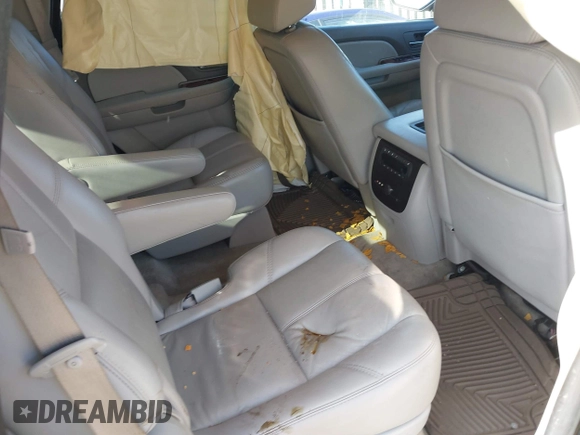 2007 Chevrolet Tahoe LTZ z VIN 1GNFK13037J325405, wystawiony jako IAAI lot #40521222 z przebiegiem 162 182 mil mil oraz . Historia ofert i sprzedaży dostępna na DreamBid. Obrazek 8.