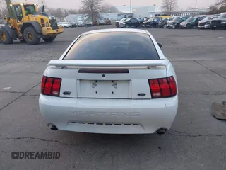2001 Ford Mustang GT Deluxe with VIN 1FAFP42XX1F112123, listed as a IAAI auction lot 41343901 with 229,729 mi miles. Bid and sale history available at carsss.com. Image 16.